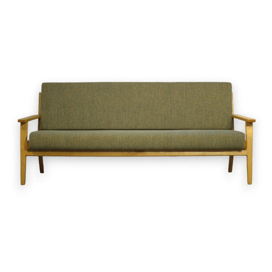 SPHINX   THREE SEATER