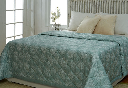 Spikes Print Green Single Quilt